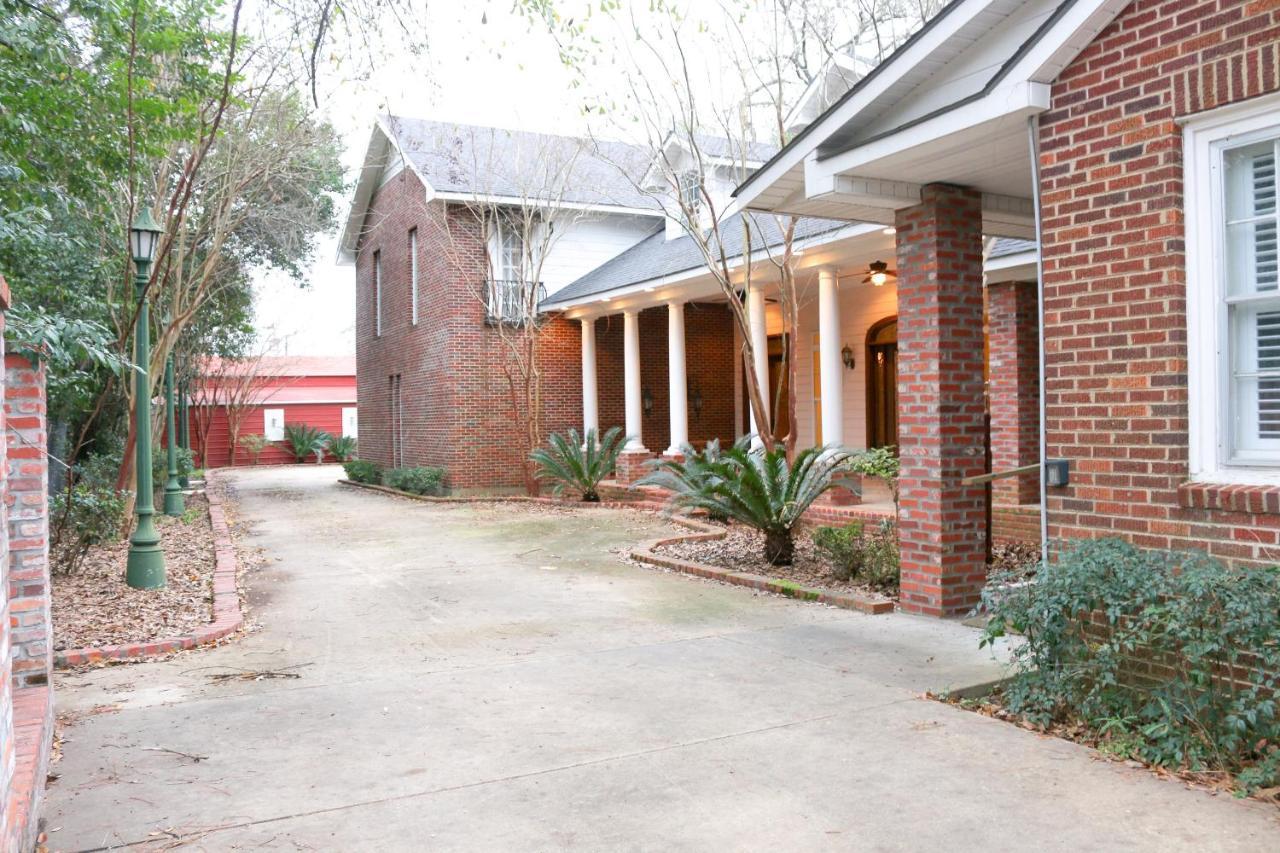 โอปัส เฮาส์ Bed & Breakfast แน็คคิทัช ภายนอก รูปภาพ